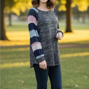 3/25$ (Mix)Egy Grey Blue Pink Striped Boxy Long Sleeve Sweatshirt, Size S